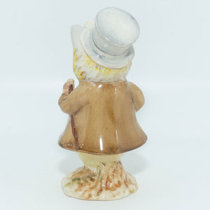 Beswick Beatrix Potter figurine Amiable Guinea Pig | Gold Oval BP2a