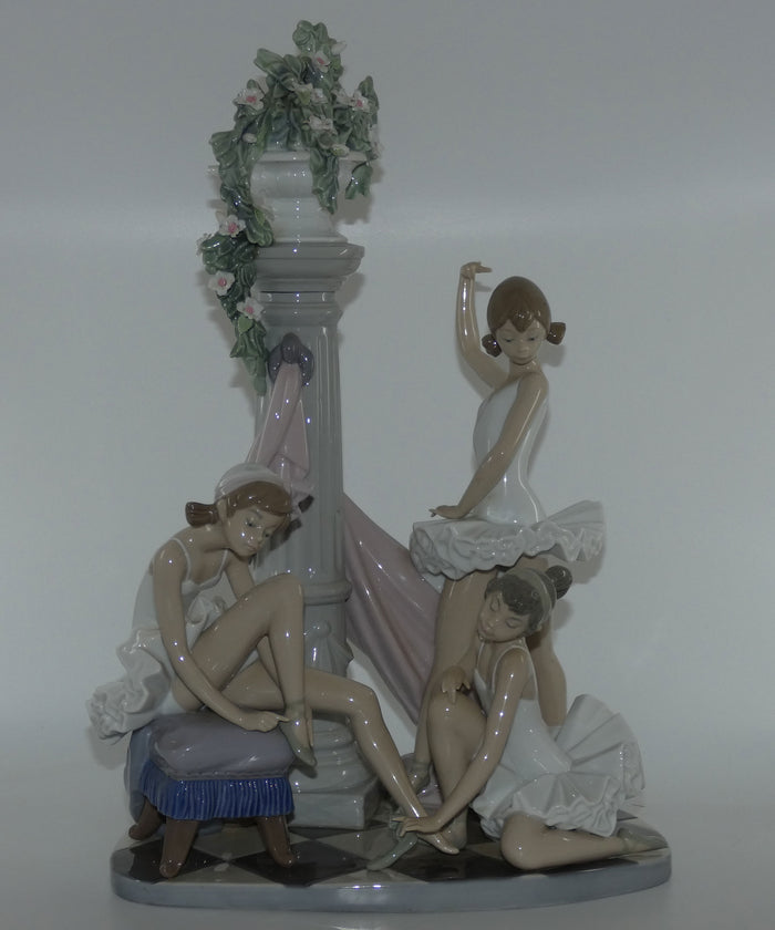 Lladro figure Ballet Trio #5235