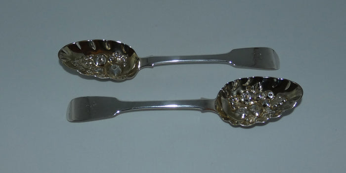 Georgian Sterling Silver Pair Berry Spoons London 1820 William Southey