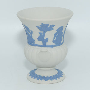 wedgwood-jasper-blue-on-white-campagna-vase-1