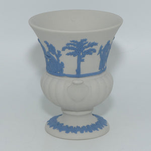 wedgwood-jasper-blue-on-white-campagna-vase-2
