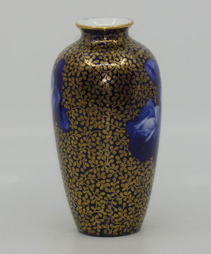 royal-doulton-blue-roses-small-vase-with-gilt-highlights