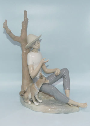Nao by Lladro figure Boy Seated with Dog | Large | #0095