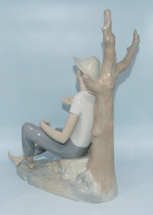 Nao by Lladro figure Boy Seated with Dog | Large | #0095