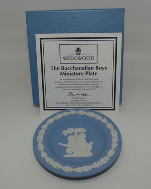 wedgwood-jasper-bacchanalian-boys-miniature-plate-1