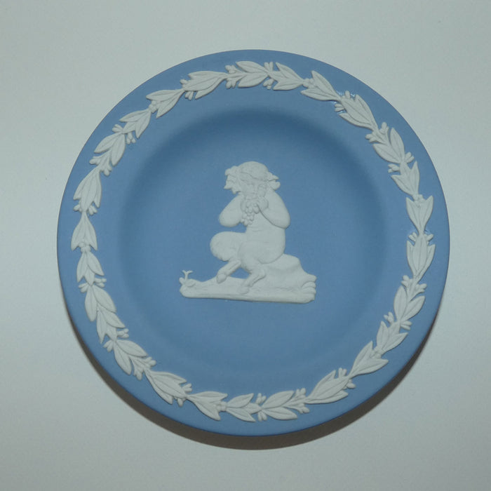 Wedgwood Jasper | Bacchanalian Boys miniature plate #4