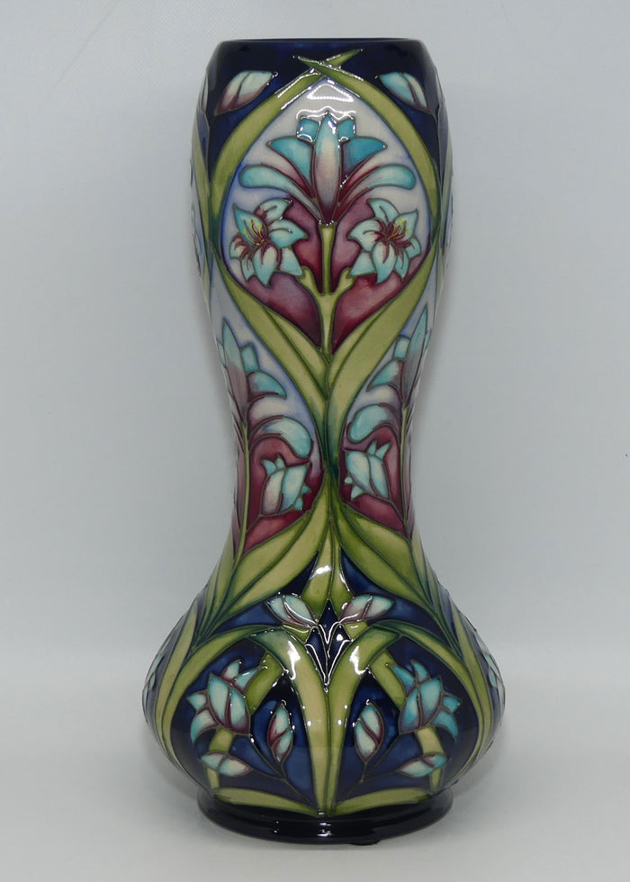 Moorcroft Cleopatra 92/11 vase