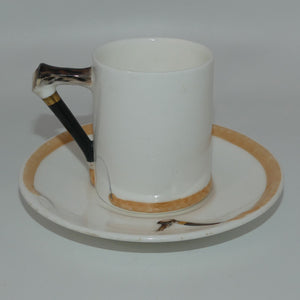 royal-doulton-reynard-the-fox-coffee-cup-and-saucer-h4927-fox-lying-handpainted-h4927