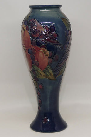 moorcroft-finches-blue-75-10-vase-2