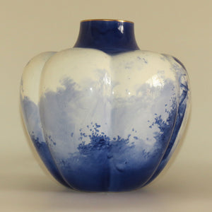 royal-doulton-blue-childrens-pumpkin-shape-vase