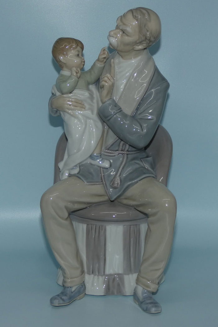 Lladro figure | The Grandfather #4654