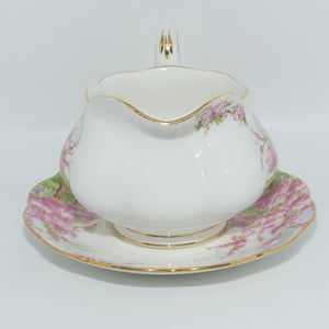 royal-albert-england-blossom-time-gravy-boat-and-underplate