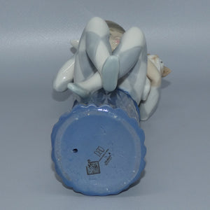 nao-by-lladro-figure-harlequin-with-cat