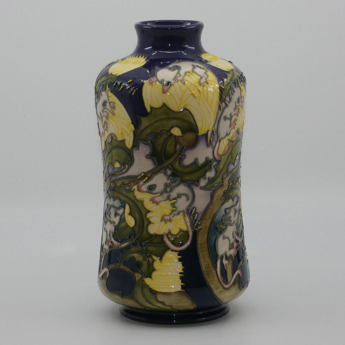 Moorcroft Honey Possums 98/8 vase (Ltd Ed)