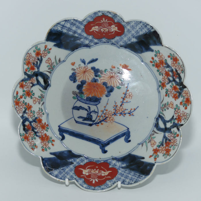 Japanese Imari hand painted cabinet plate c.1900 | Fluted Rim #3 | Red and Blue