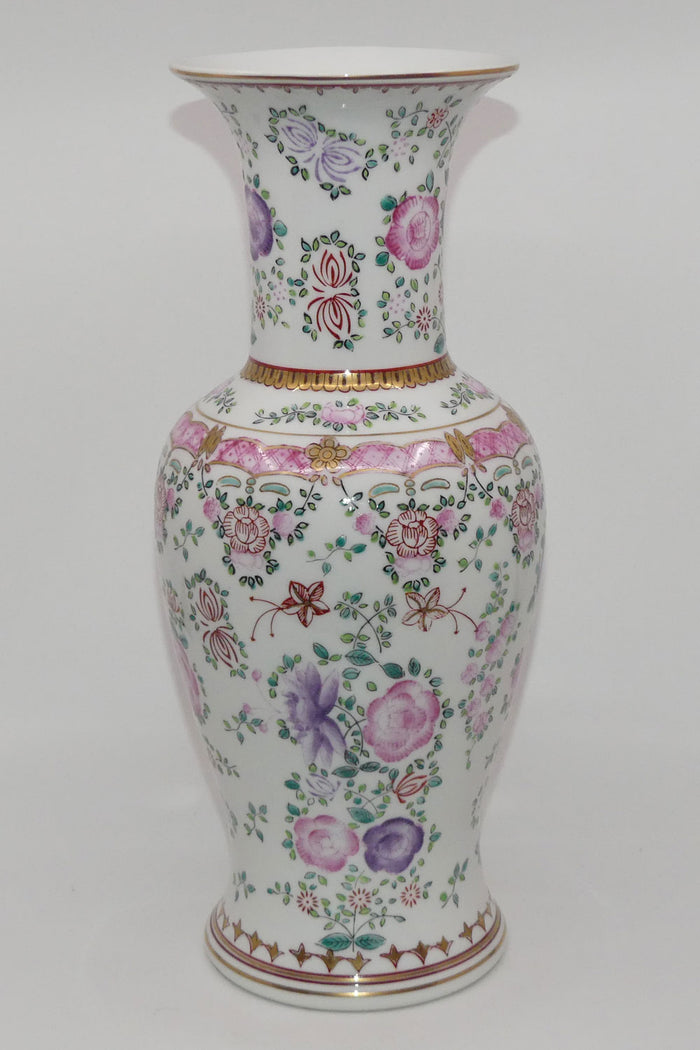 Japanese Imari Floral Decorated vase c.1960
