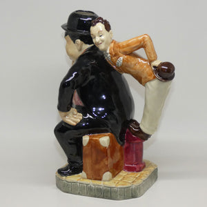 kevin-francis-ceramics-kings-of-comedy-laurel-and-hardy-toby-another-fine-mess