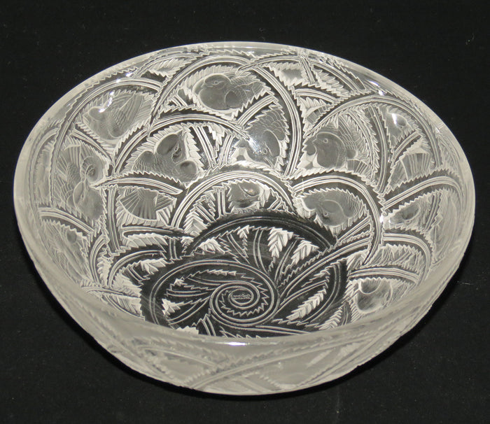 Lalique France Frosted Pinsons bowl