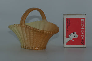 royal-worcester-blush-ivory-medium-size-basket