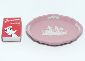 Wedgwood Jasper | White on Pink | Cherubs mini oval tray