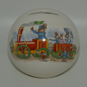 royal-doulton-bunnykins-money-ball-engine-driver-holding-hat