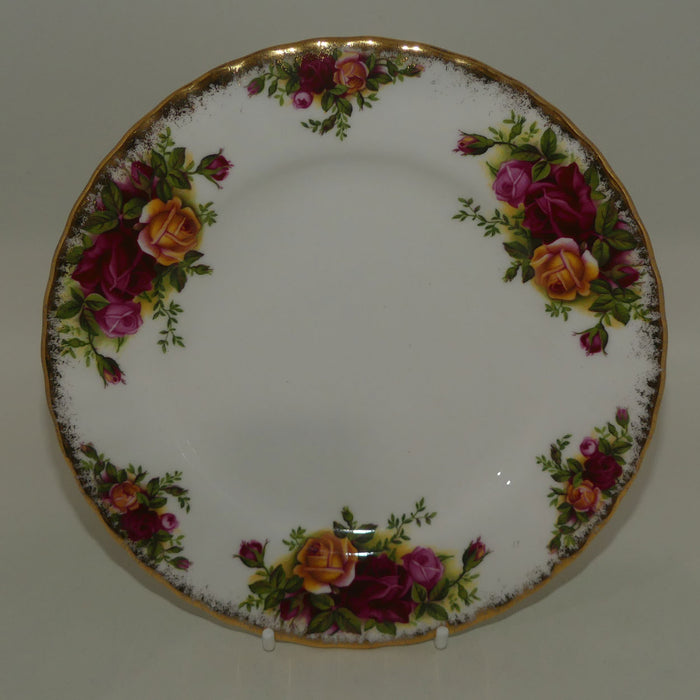 Royal Albert Bone China England Old Country Roses plate | 18cm diam