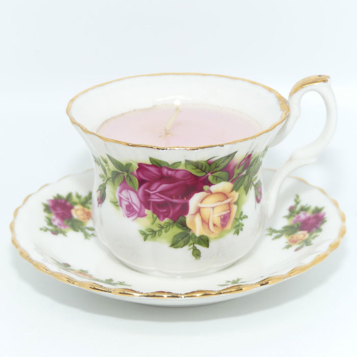 Royal Albert Old Country Roses decorative duo | Candlecup