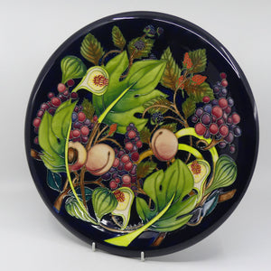 moorcroft-queens-choice-wall-charger-36-5cm-diameter