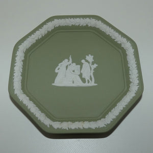 wedgwood-jasper-white-on-sage-green-maidens-and-cage-octagonal-tray