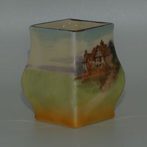 royal-doulton-english-cottages-a-vase-shape-7018-d4987