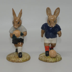 db122-123-royal-doulton-bunnykins-goalkeeper-soccer-player-set-white-blue