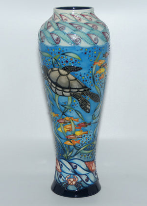 Moorcroft Pottery | South Pacific 121/14 vase | Ltd Ed