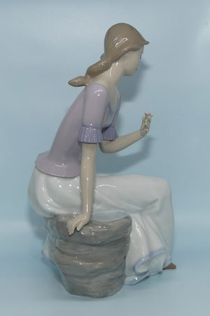 nao-by-lladro-figure-spring-reflections-1392