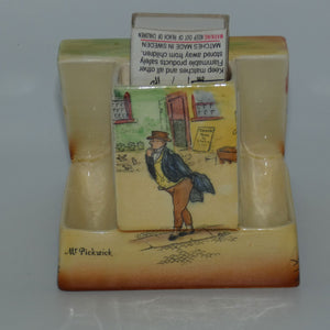 royal-doulton-dickens-mr-squeers-mr-pickwick-cigarette-dispenser-d5175