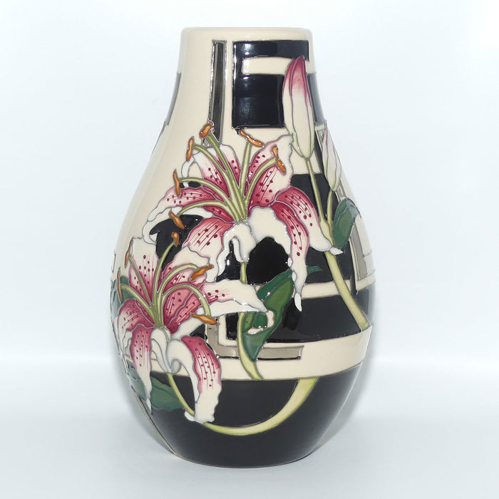 Moorcroft Stargazer Lily 117/9 vase | NE #127