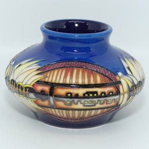 Moorcroft Pottery | Sydney 152/3 vase | Limited Edition | Helen Dale
