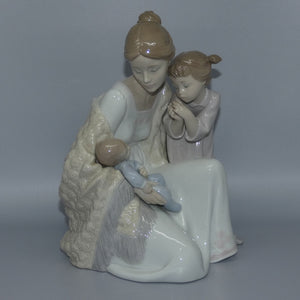 lladro-welcome-to-the-family-6939